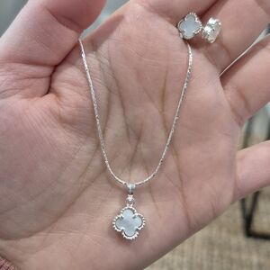 Elegant Silver and White Clover Jewelry Set